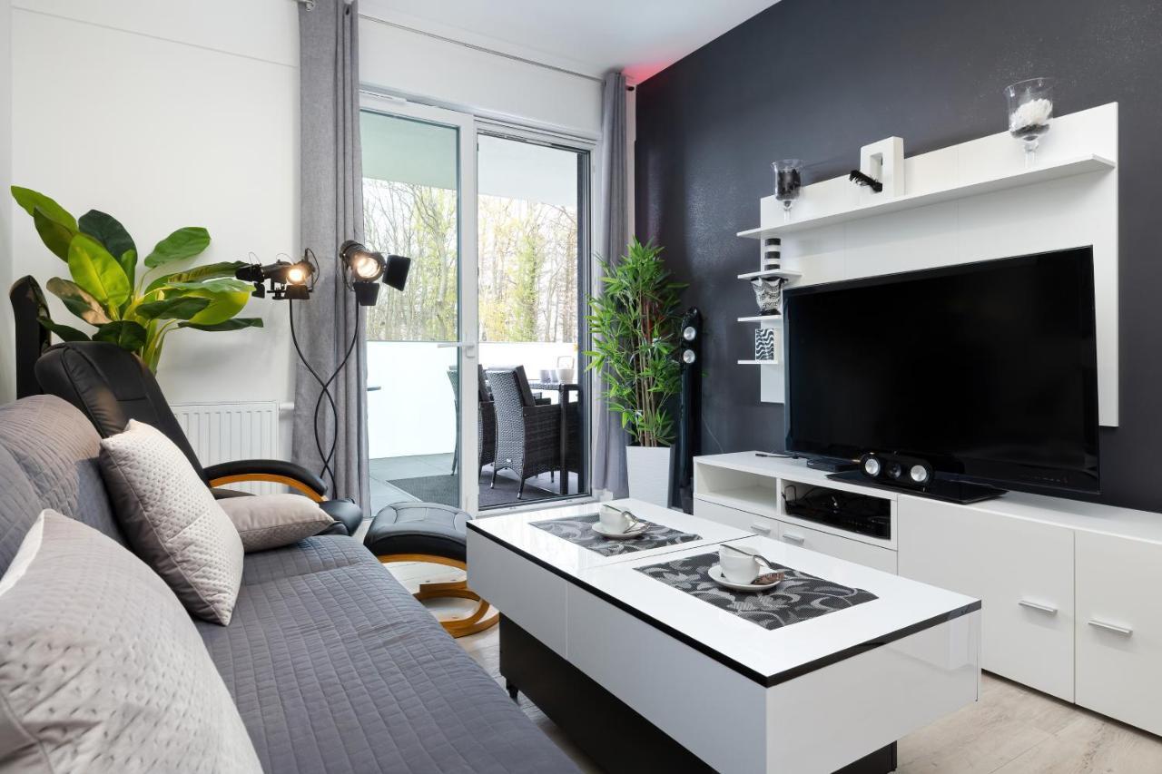 Platinium Apartment By Renters Prestige Реваль Экстерьер фото