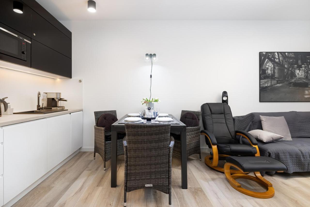 Platinium Apartment By Renters Prestige Реваль Экстерьер фото